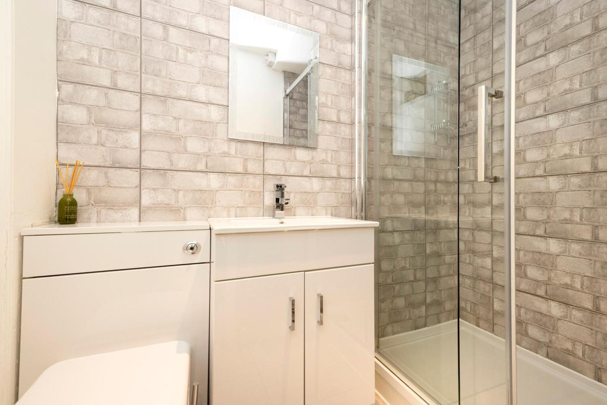 Joivy Beautiful Apartment, Private Garden, Calton Hill Edimburgo Esterno foto