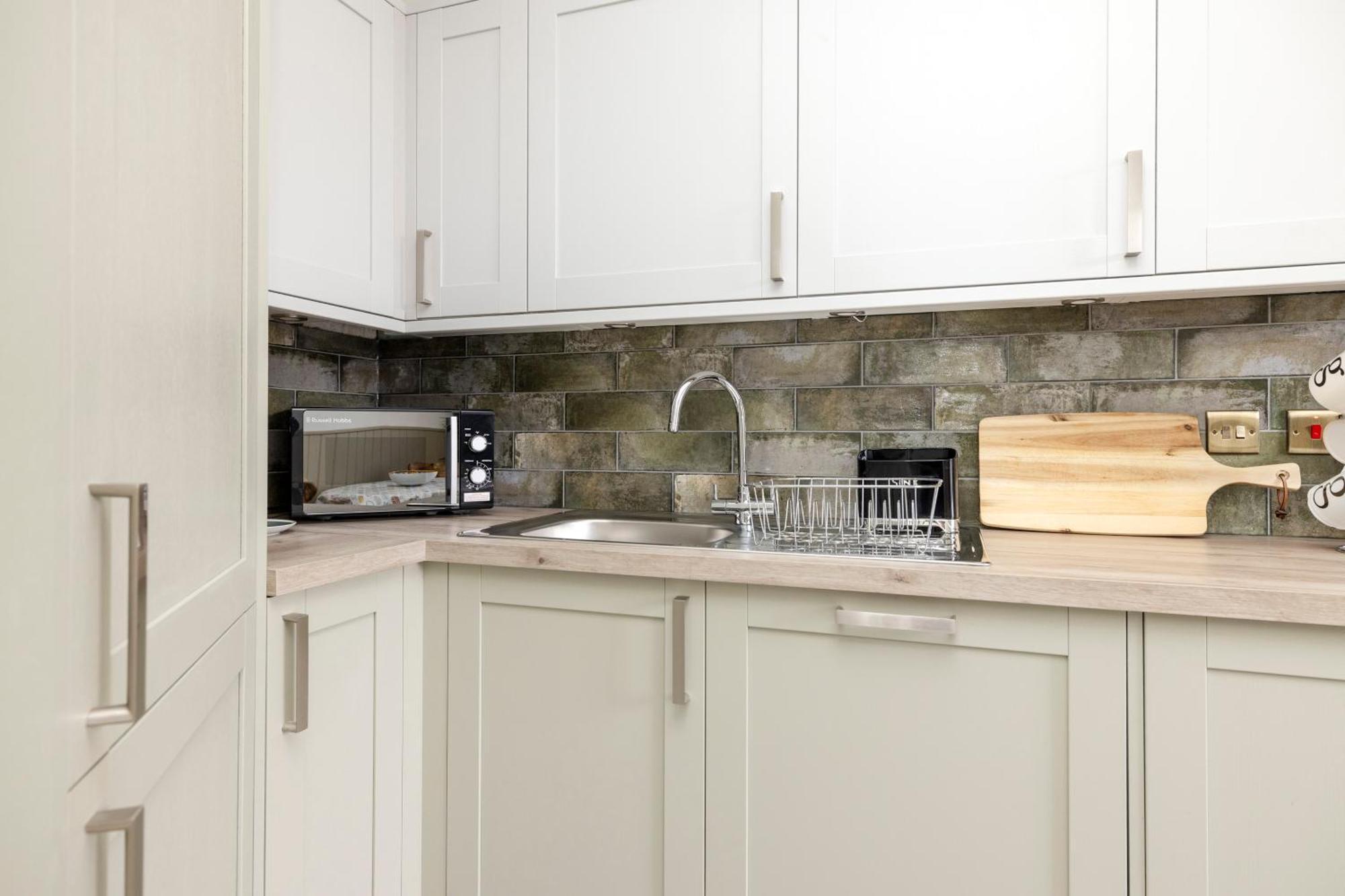 Joivy Beautiful Apartment, Private Garden, Calton Hill Edimburgo Esterno foto