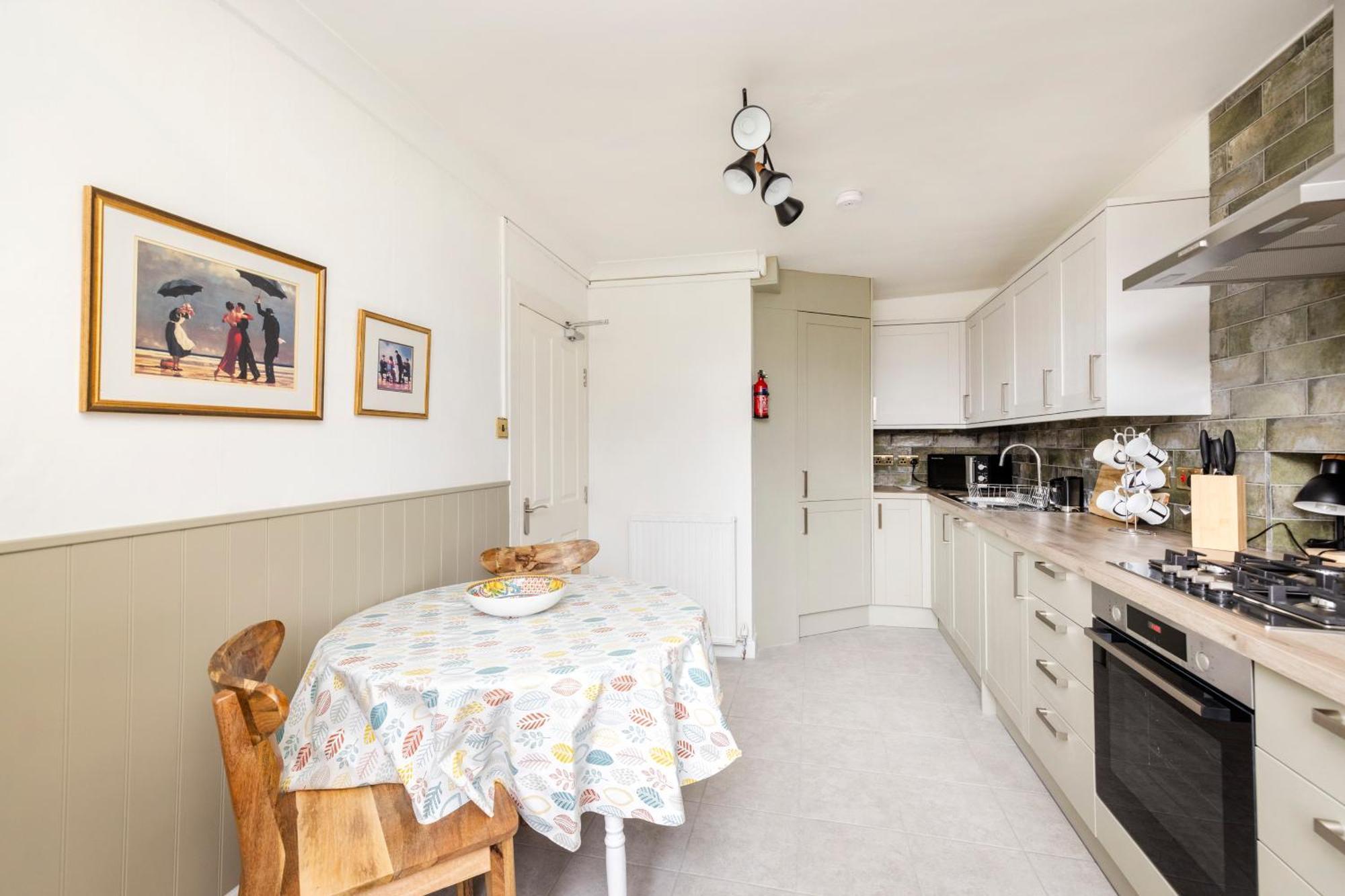Joivy Beautiful Apartment, Private Garden, Calton Hill Edimburgo Esterno foto