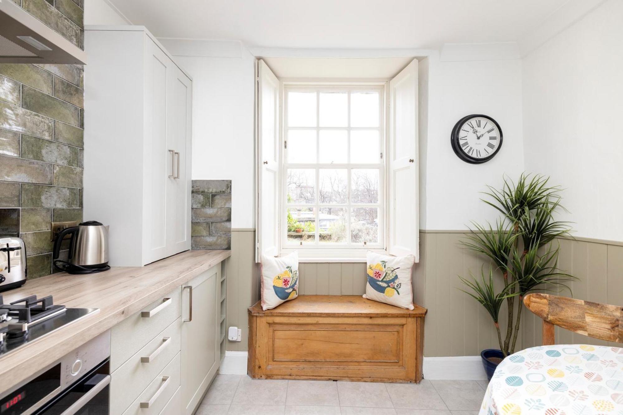 Joivy Beautiful Apartment, Private Garden, Calton Hill Edimburgo Esterno foto